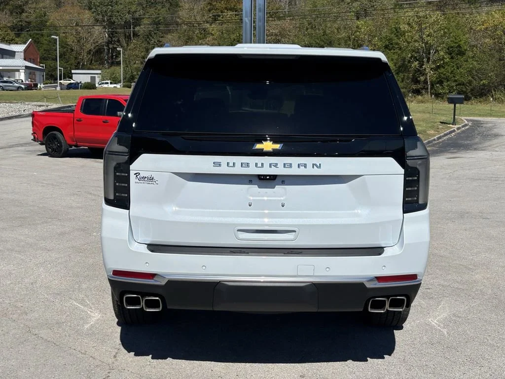 2026 Chevrolet Suburban High Country - Photo 7