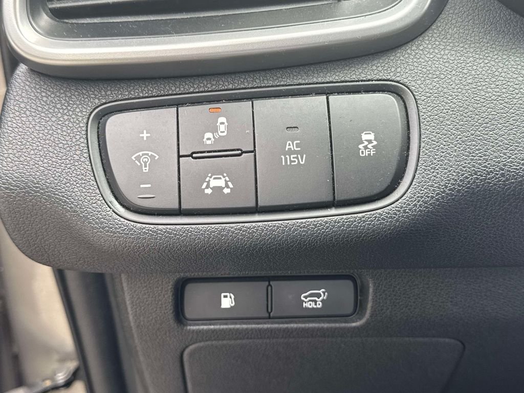 Used 2019 Silver Kia SX Limited image 19