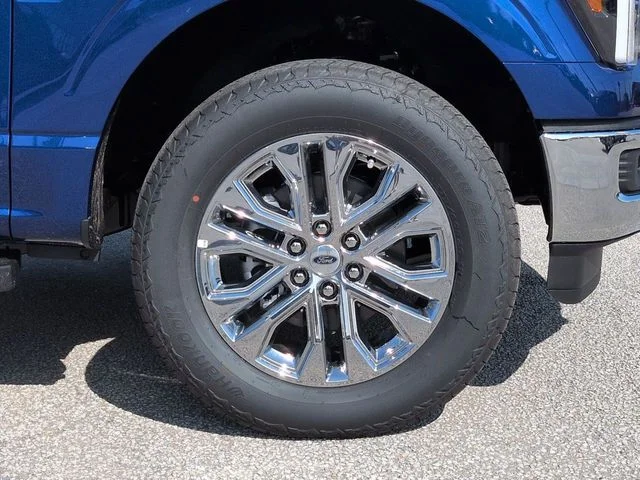 New 2026 Blue Ford Lariat image 10