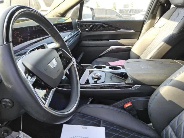 Used 2025 Summit White Cadillac Sport 1 image 17
