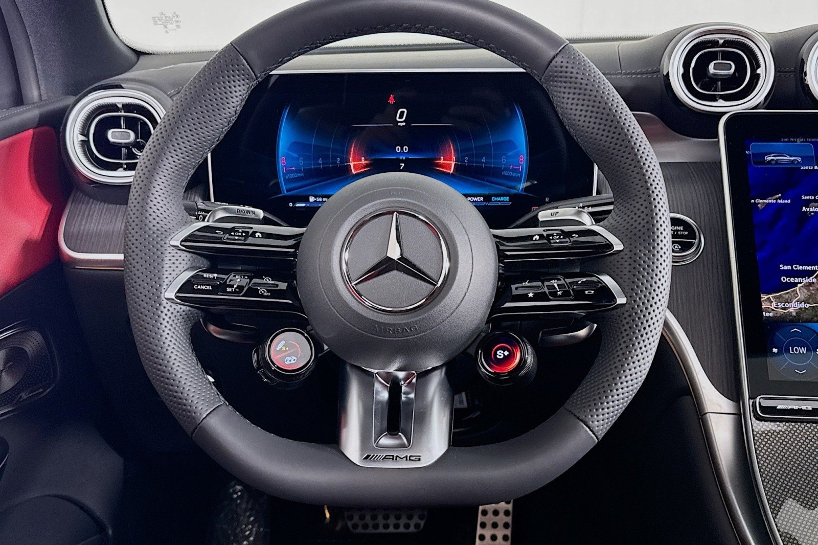 New 2026 Polar White Mercedes-Benz AMG® GLC 43 4MATIC Coupe image 17