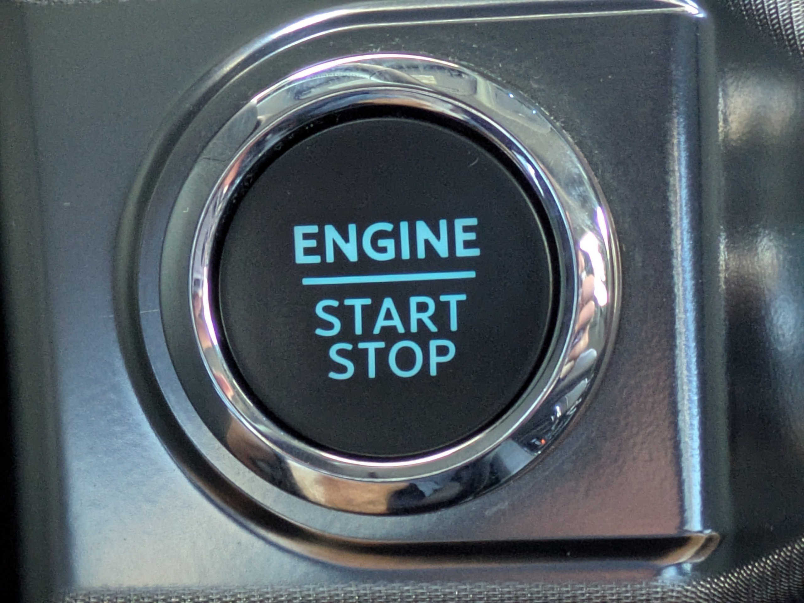 Used 2024 Black Metallic Ford LARIAT image 30