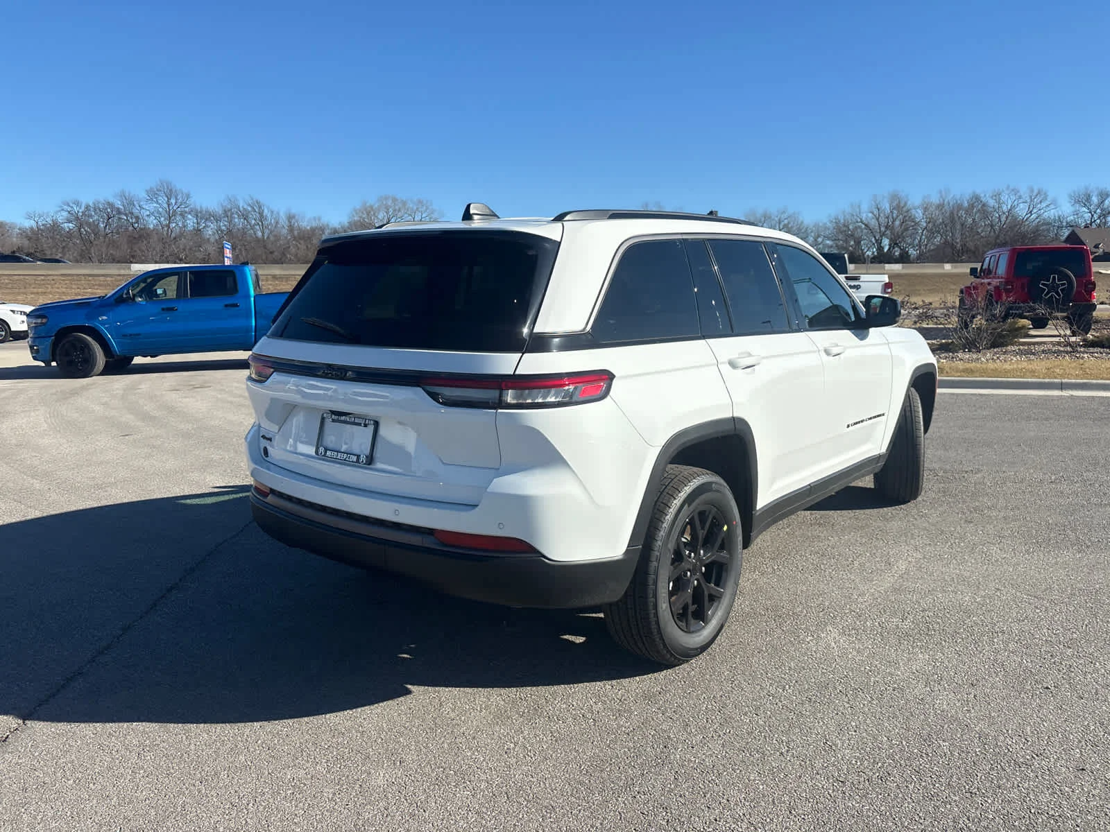 New 2026 Bright White Clearcoat Jeep Laredo Altitude image 9
