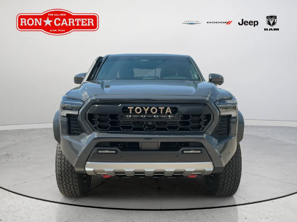 Used 2026  Toyota Trailhunter image 2