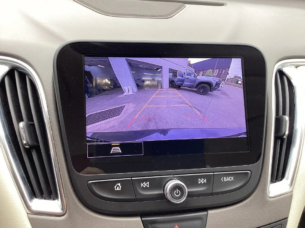 Used 2022 DARK ASH METALLIC Chevrolet Premier image 36