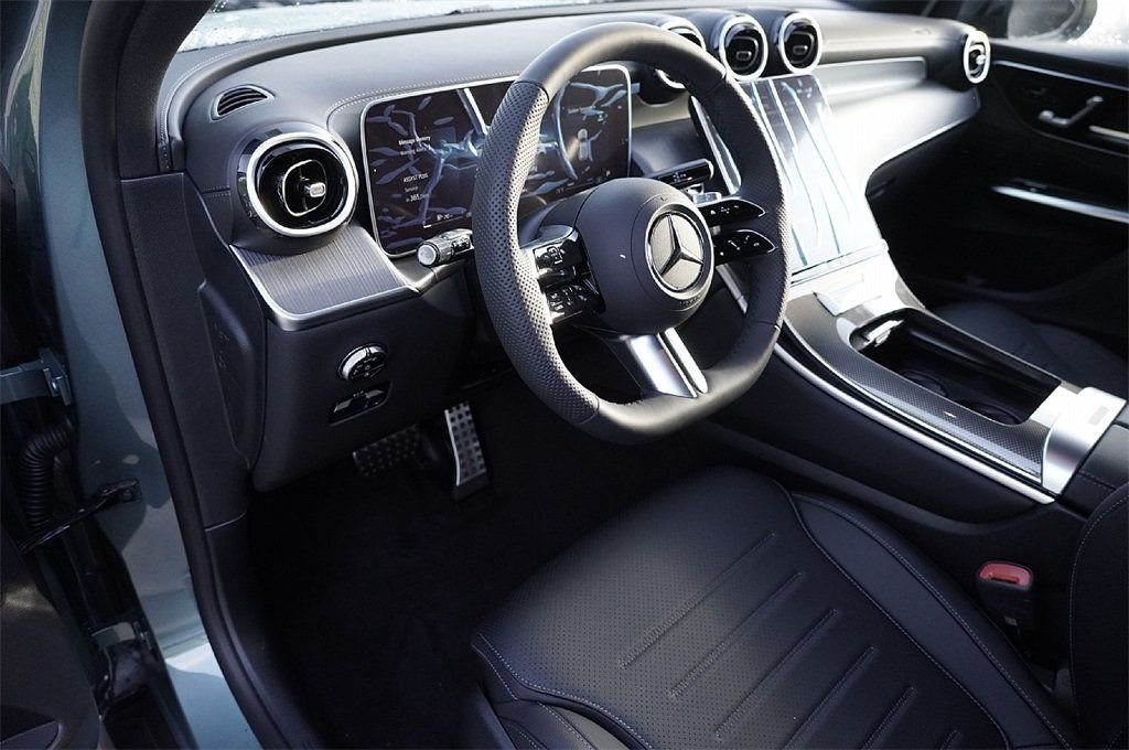 2026 Mercedes-Benz GLC Base - Photo 18