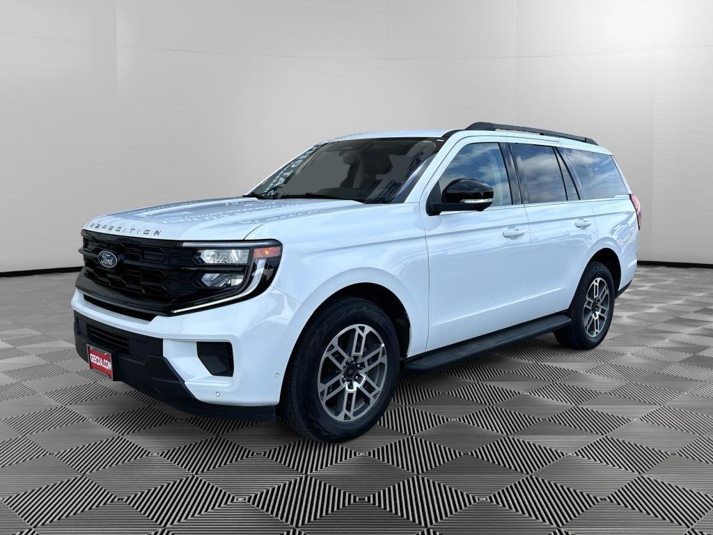 2025 Ford Expedition Active 4x4's photo