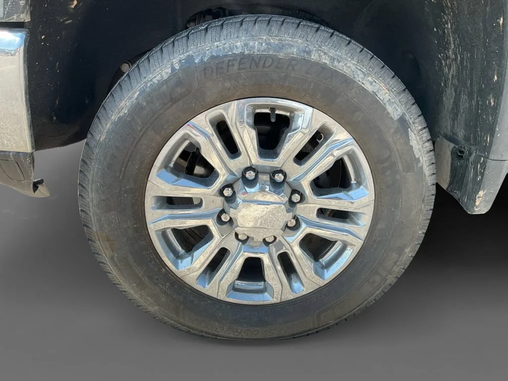 Used 2024 Sterling Gray Metallic Chevrolet LTZ image 10