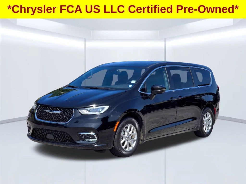 Used 2025 Black Chrysler Select image 2