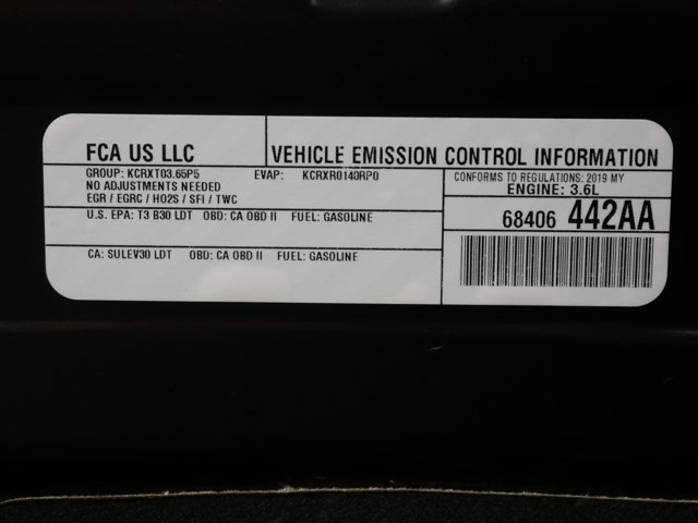 Used 2019 Brilliant Black Crystal Pearlcoat Chrysler Touring L Plus image 36