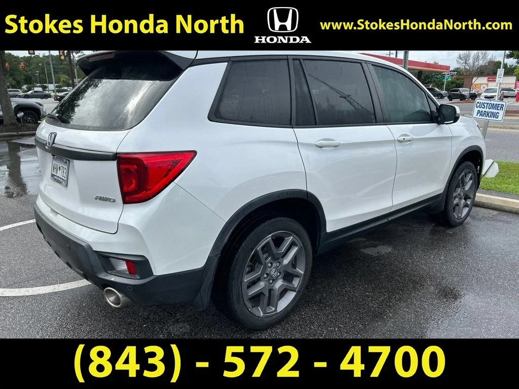 Used 2023  Honda EX-L image 3