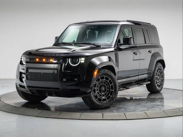2026 Land Rover Defender 110 OCTA Black P635 OCTA Black