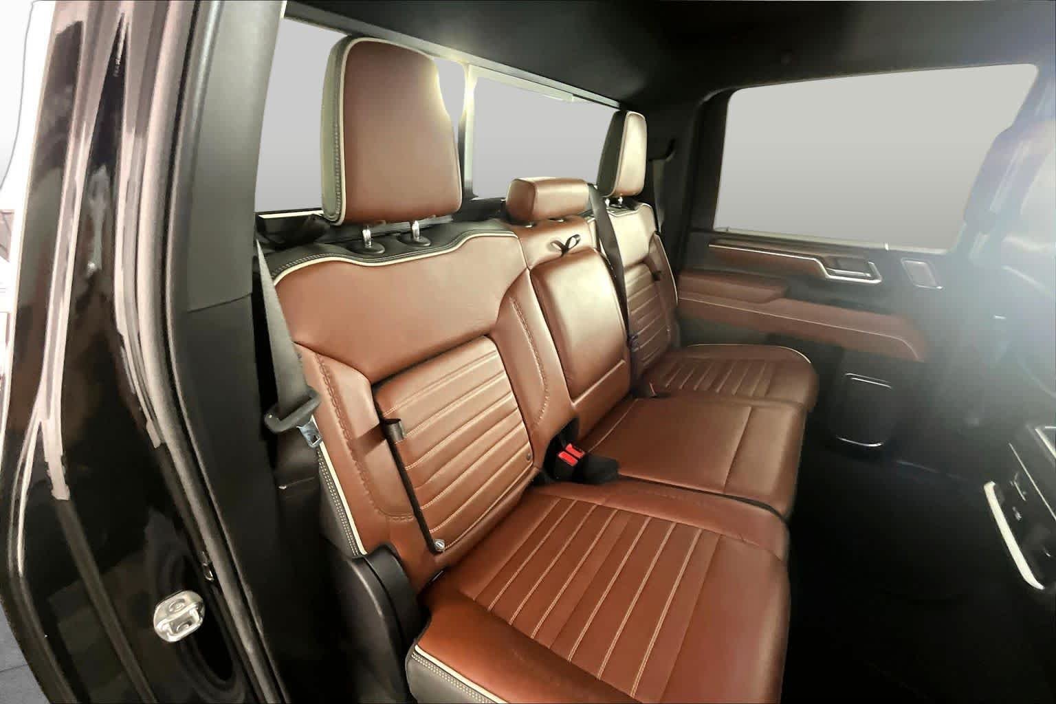 2025 GMC Sierra 2500HD Denali Ultimate - Photo 19