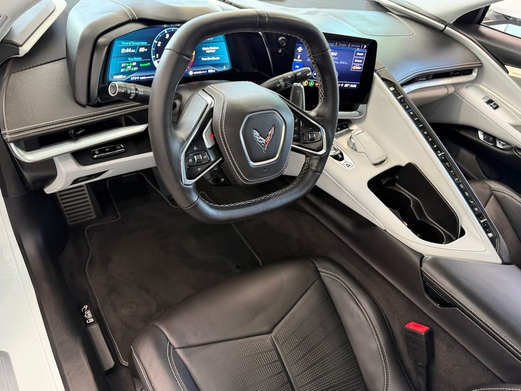 Used 2023 White Chevrolet Stingray image 12