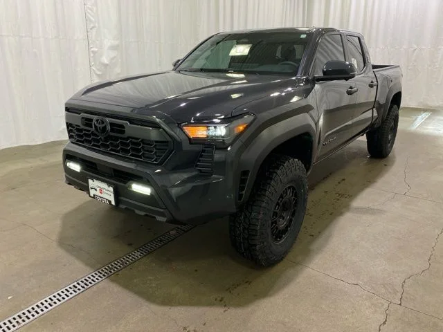 2026 Toyota Tacoma TRD Off Road - Photo 8