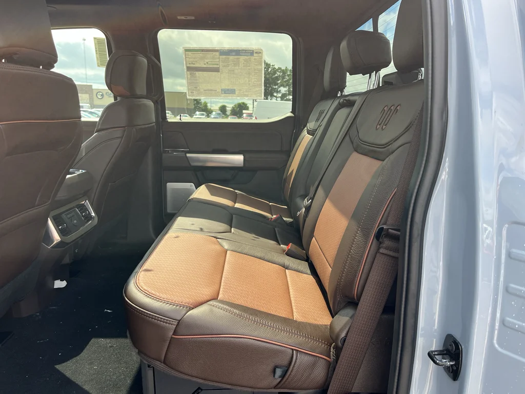 New 2026 Glacier Gray Metallic Tri-Coat Ford F-250® King Ranch® image 29