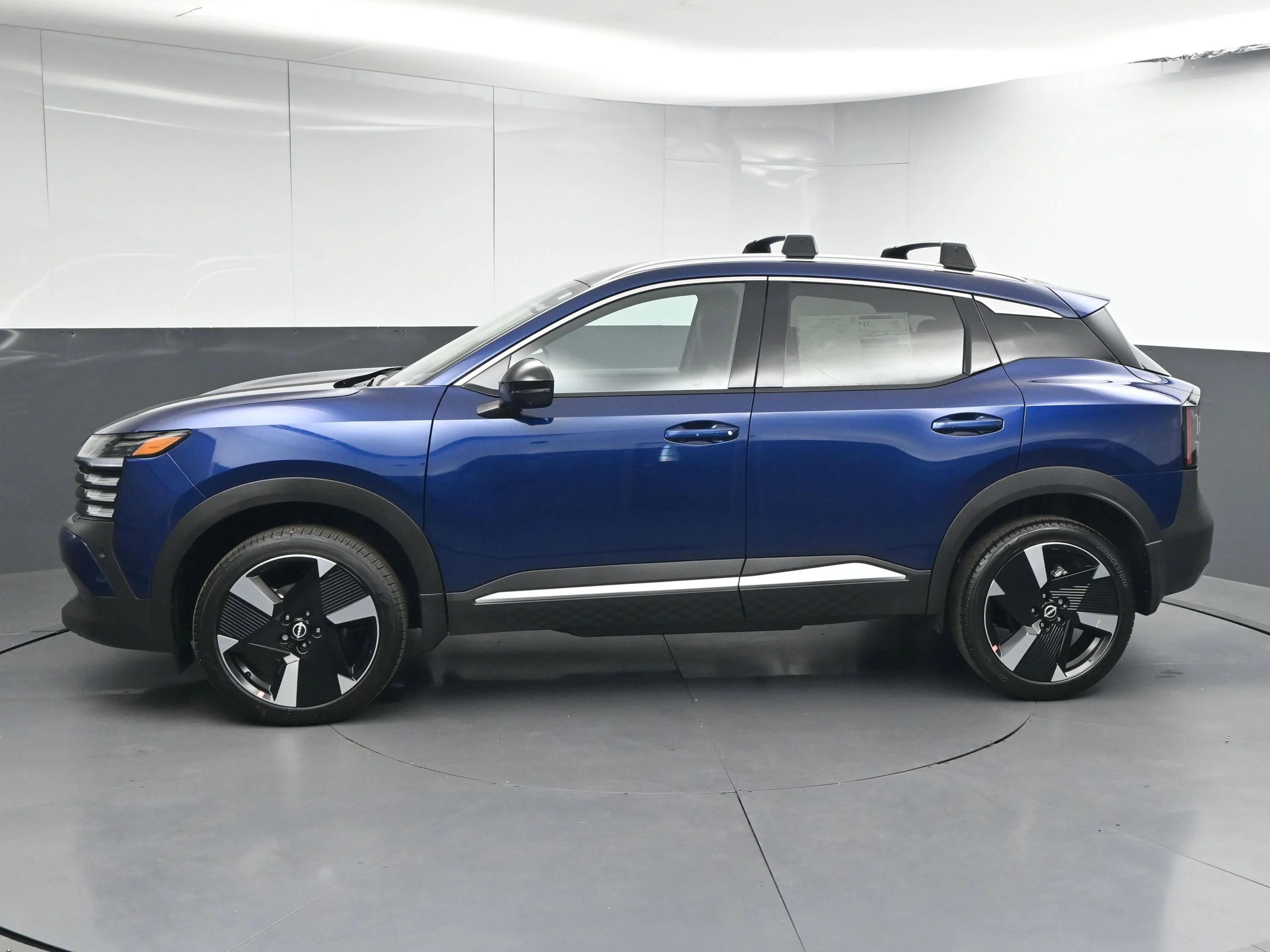 New 2026 Deep Blue Pearl Nissan SR image 4