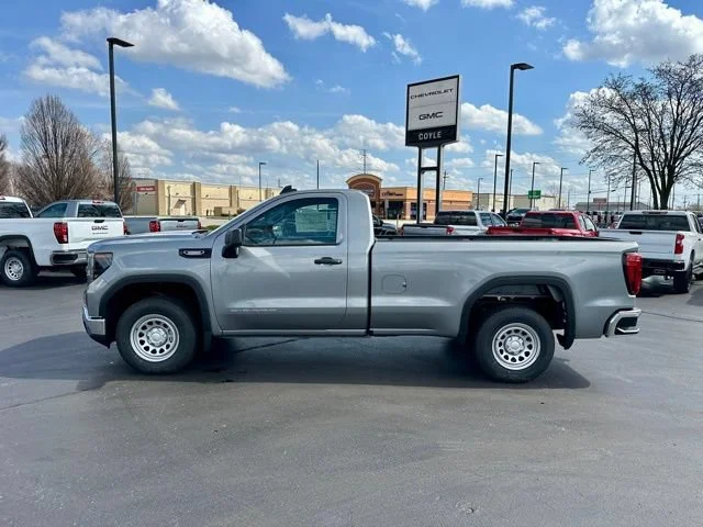 2026 GMC Sierra 1500 Pro - Photo 8