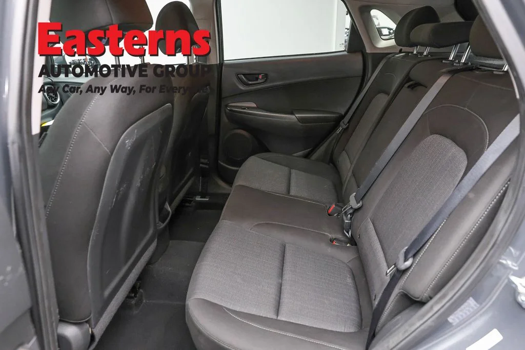 Used 2023 Gray Hyundai SEL image 20