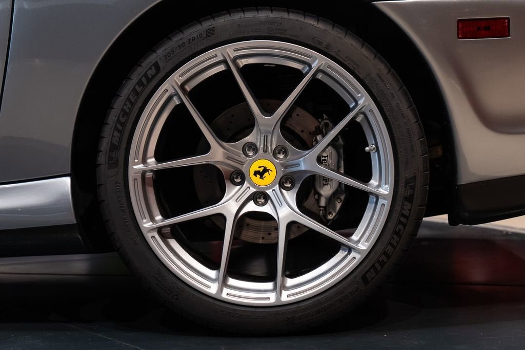 Used 2001 Grigio Titanio Metall Ferrari Maranello image 13