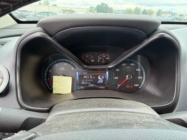 Used 2018 White Chevrolet Z71 image 15