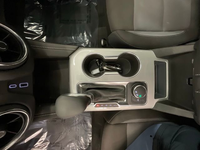 Used 2025 White Chevrolet LT image 21
