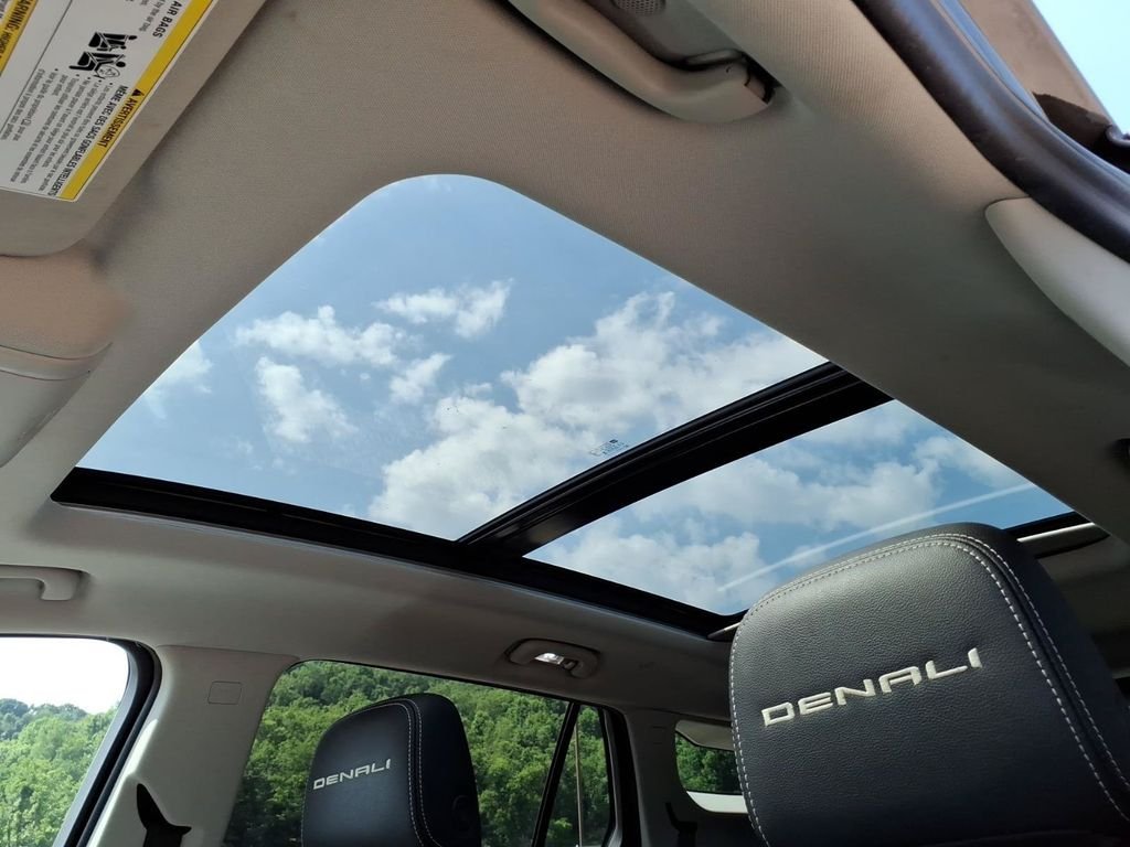 Used 2023 Brown GMC Denali image 32