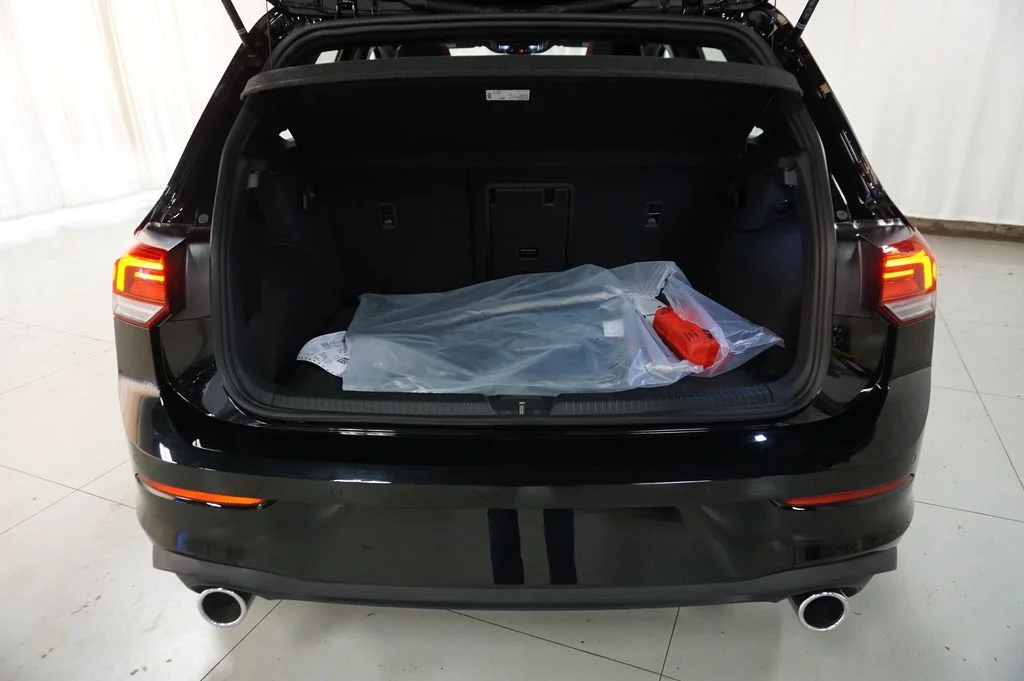 New 2026 Black Volkswagen 2.0T SE image 31