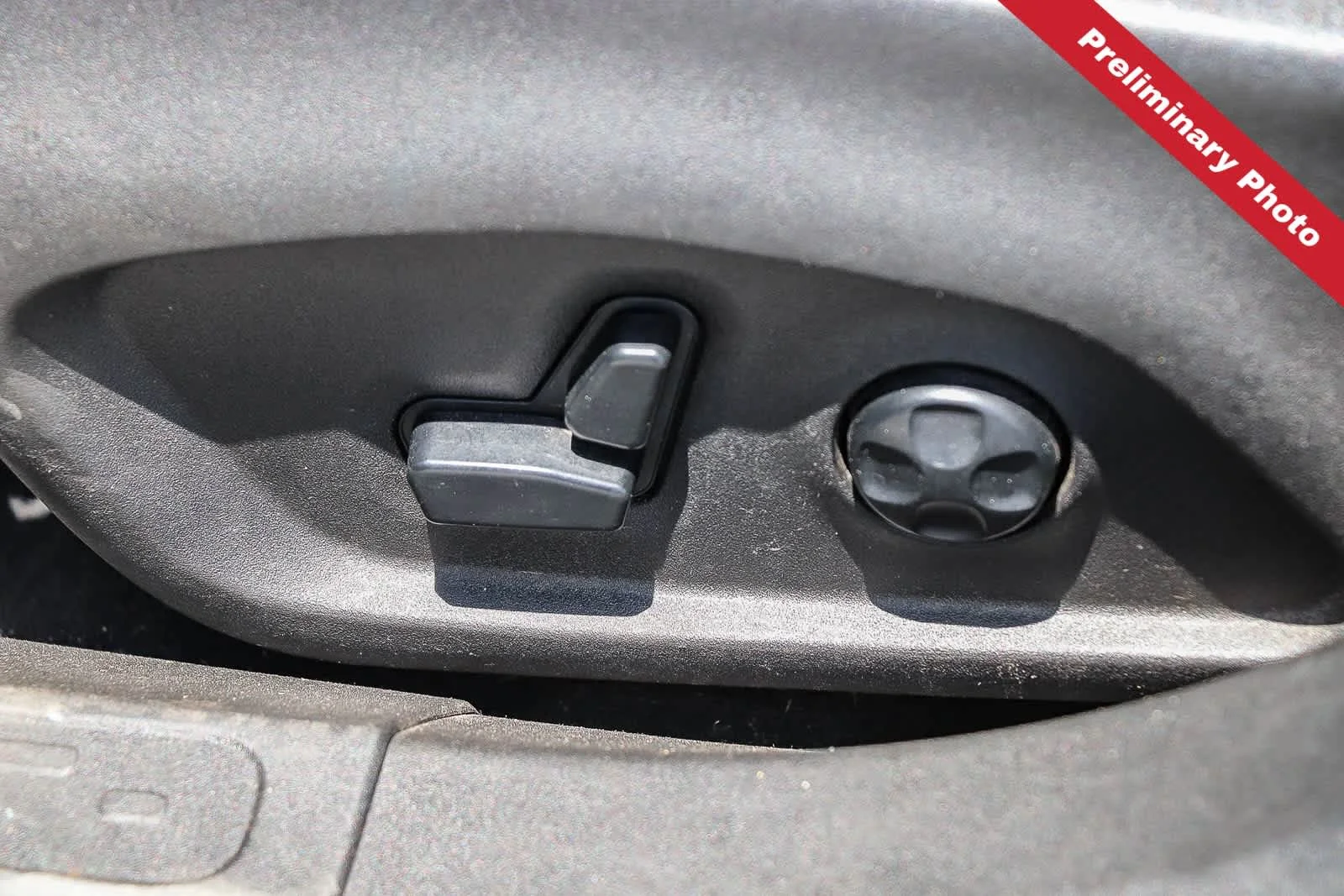 Used 2017 Blue Sky Metallic FIAT Lounge image 20