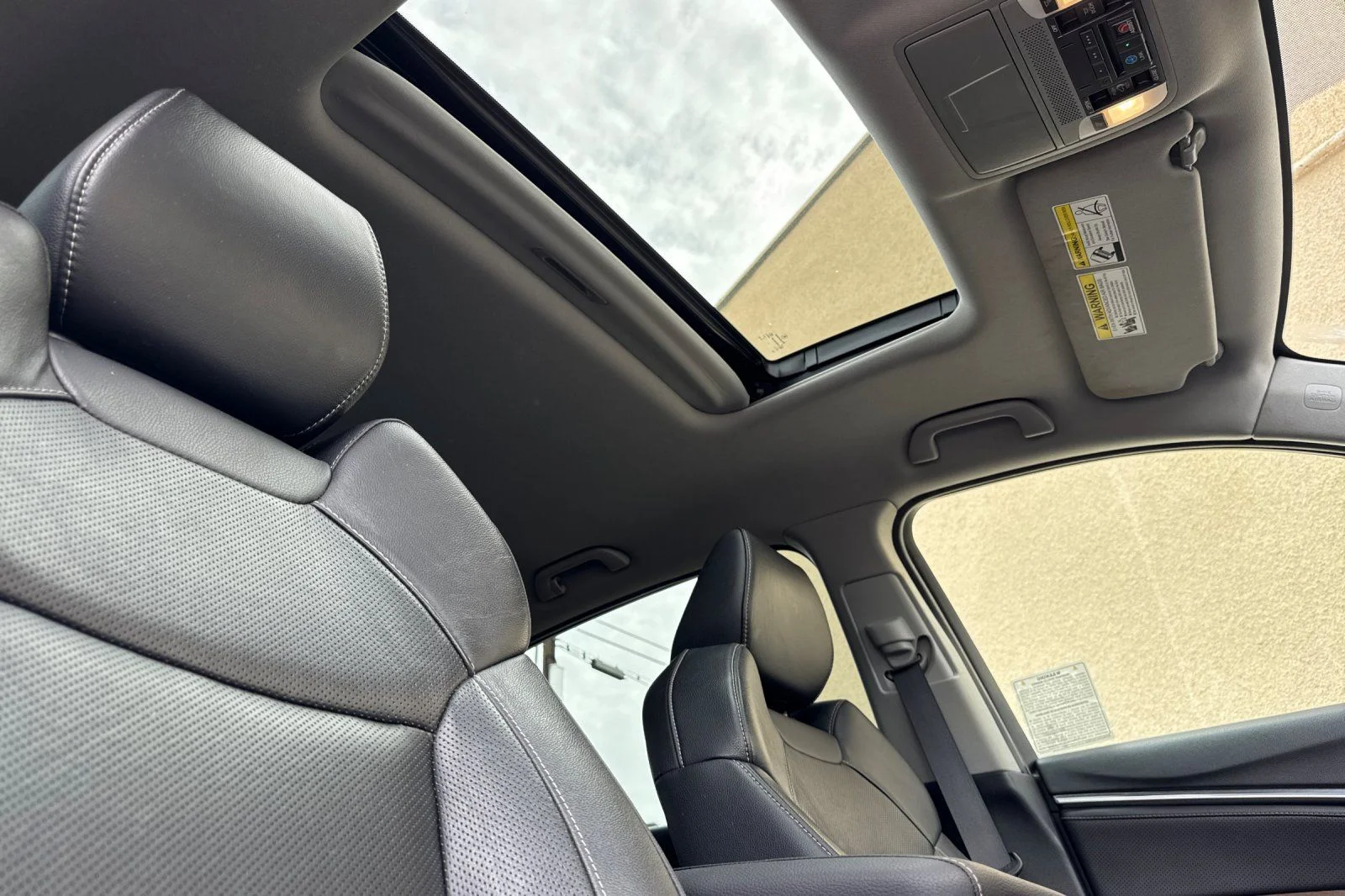 Used 2020  Acura Technology image 21