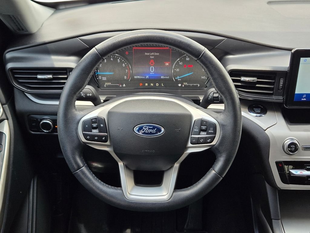 Used 2023 Silver Ford XLT image 21