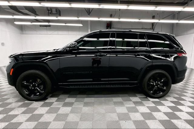 2023 Jeep Grand Cherokee Altitude - Photo 14