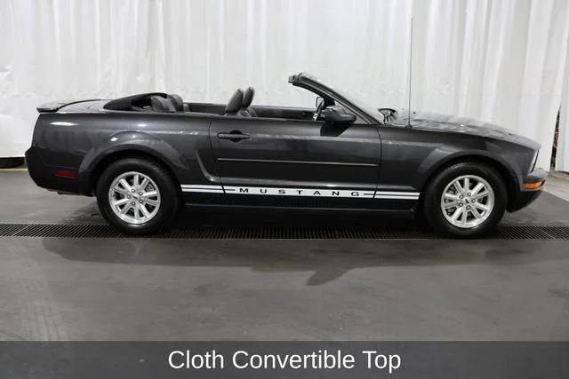 Used 2007 Ford Mustang Premium with VIN 1ZVFT84N175344890 for sale in Grants Pass, OR