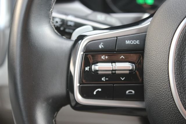 Used 2021 Black Kia S image 14