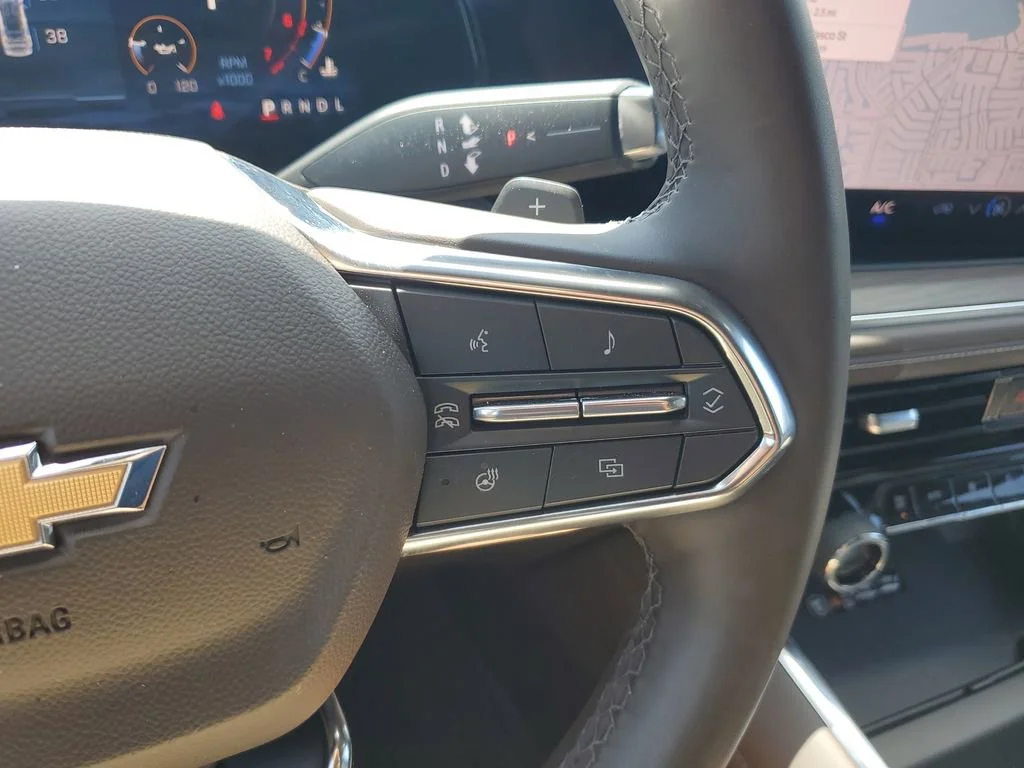 Used 2026 Radiant Red Tintcoat Chevrolet LT image 24