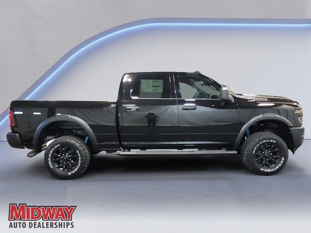 New 2026 Diamond Black Crystal Pearl-Coat Exterior Paint RAM Tradesman image 6