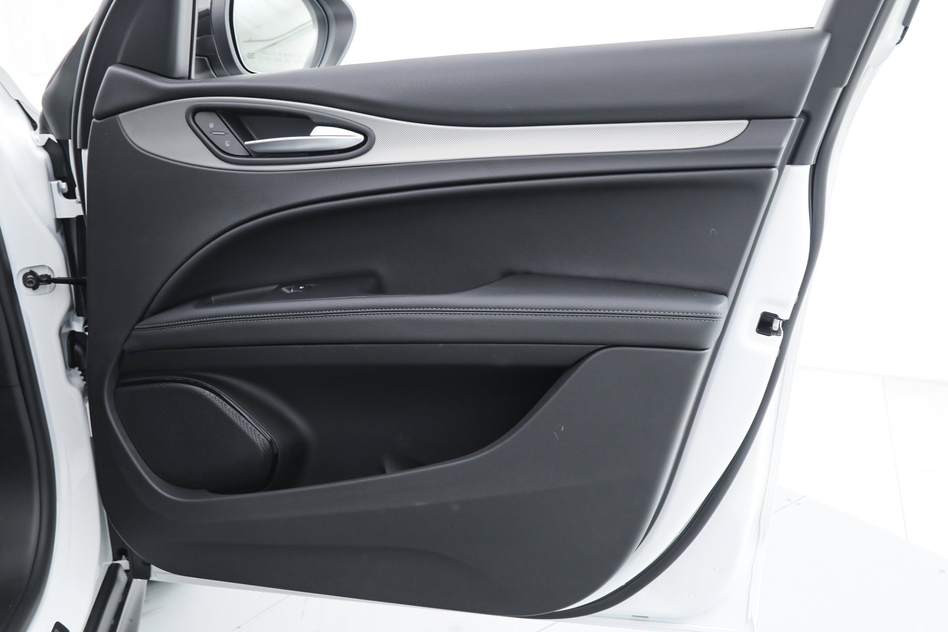2025 Alfa Romeo Stelvio Base - Photo 12