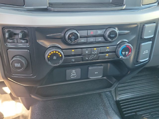 New 2026 Oxford White Ford F-600® XL image 13