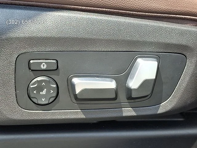 Used 2020 Phytonic Blue Metallic BMW xDrive30i image 28