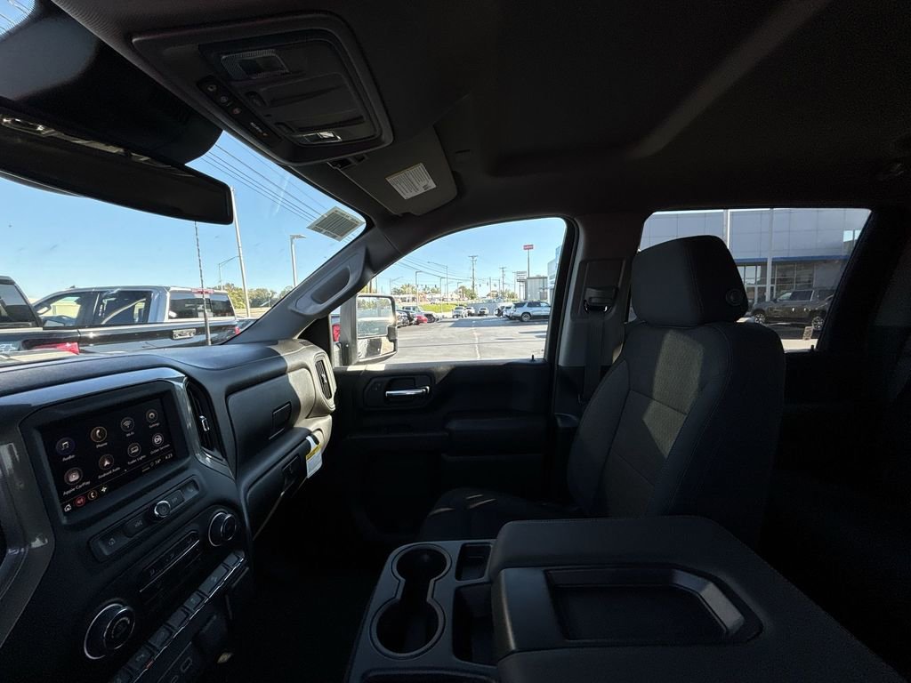 2026 Chevrolet Silverado 2500 HD Custom - Photo 11