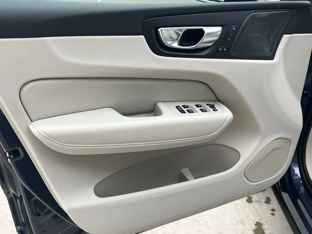 2026 Volvo XC60 Ultra - Photo 22
