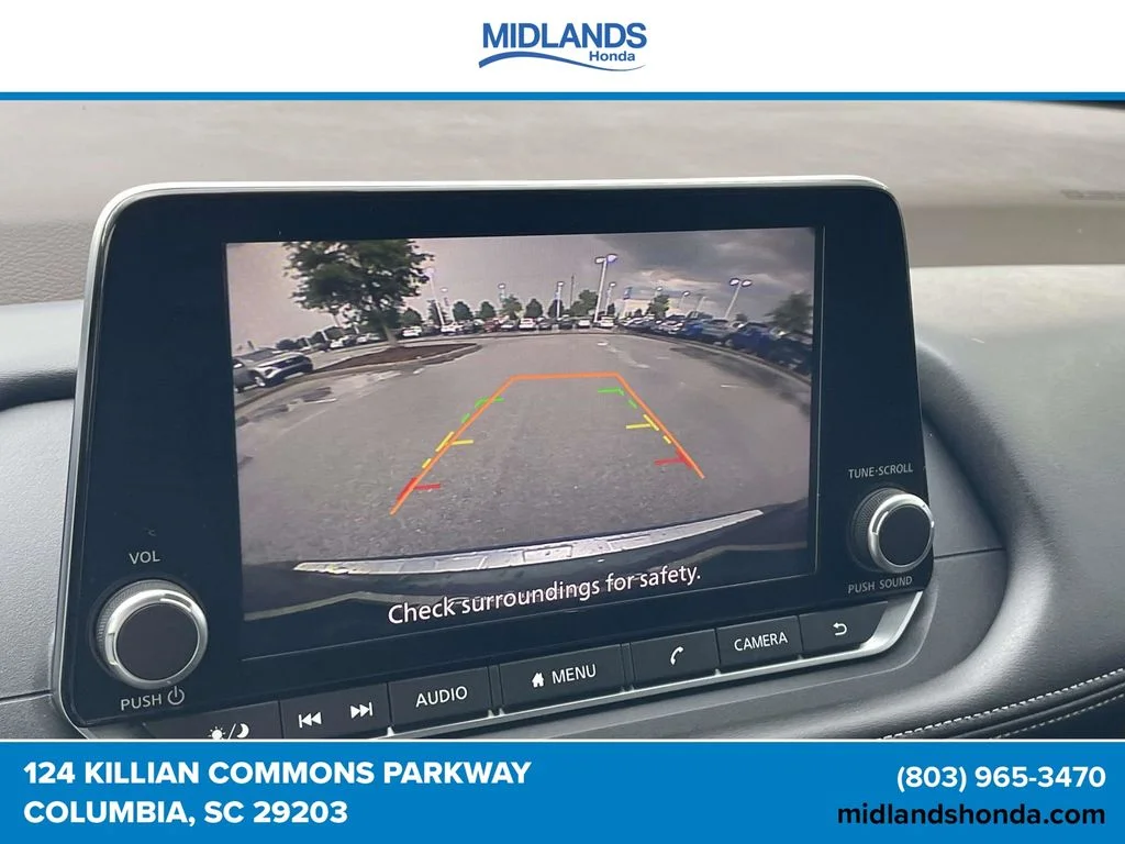 Used 2023 Gun Metallic Nissan SV image 27