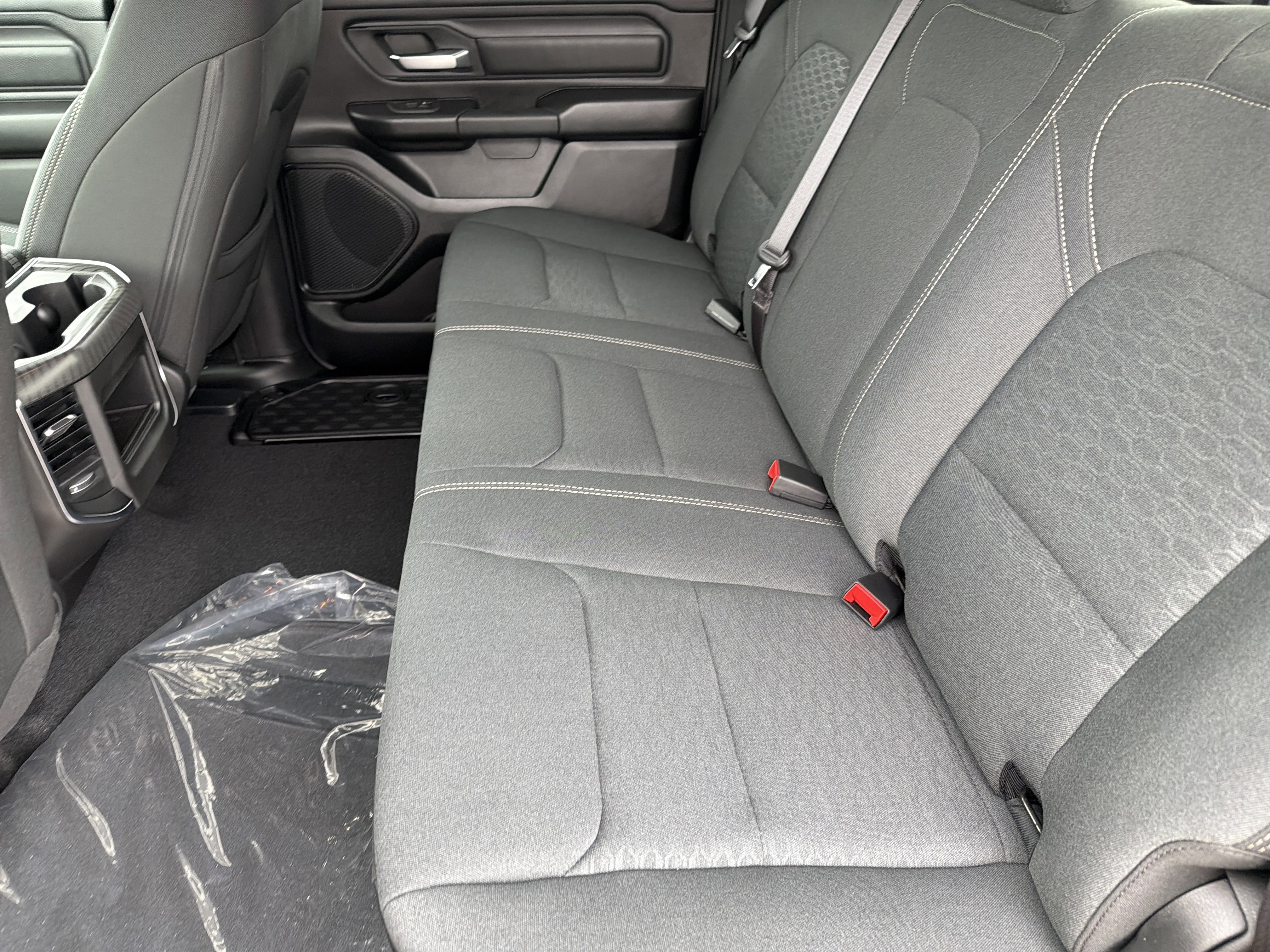 New 2026 Diamond Black Crystal Pearl-Coat Exterior Paint RAM Express image 21