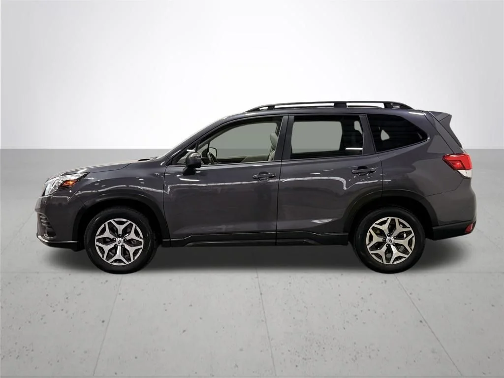 Used 2023 Gray Subaru Premium image 15