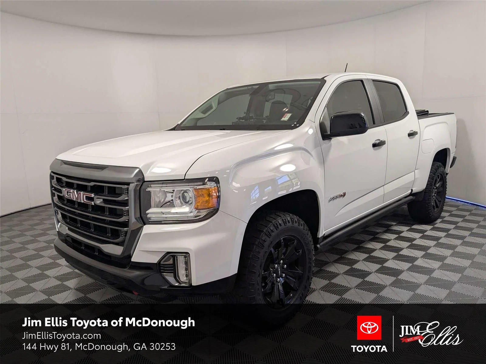 2022 GMC Canyon 4WD AT4 Crew Cab Short Box's photo