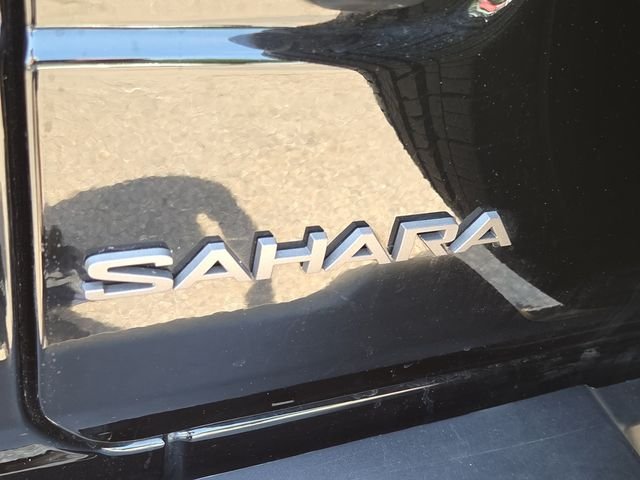 Used 2025 Black Jeep Sahara image 5