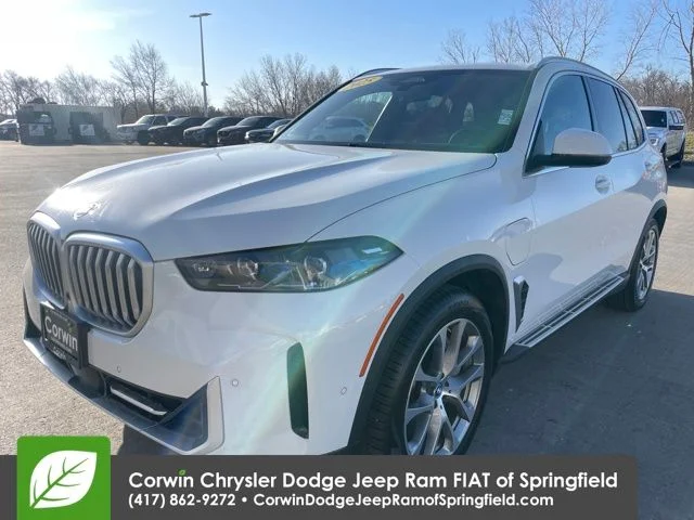 Used 2025 White BMW xDrive50e image 7