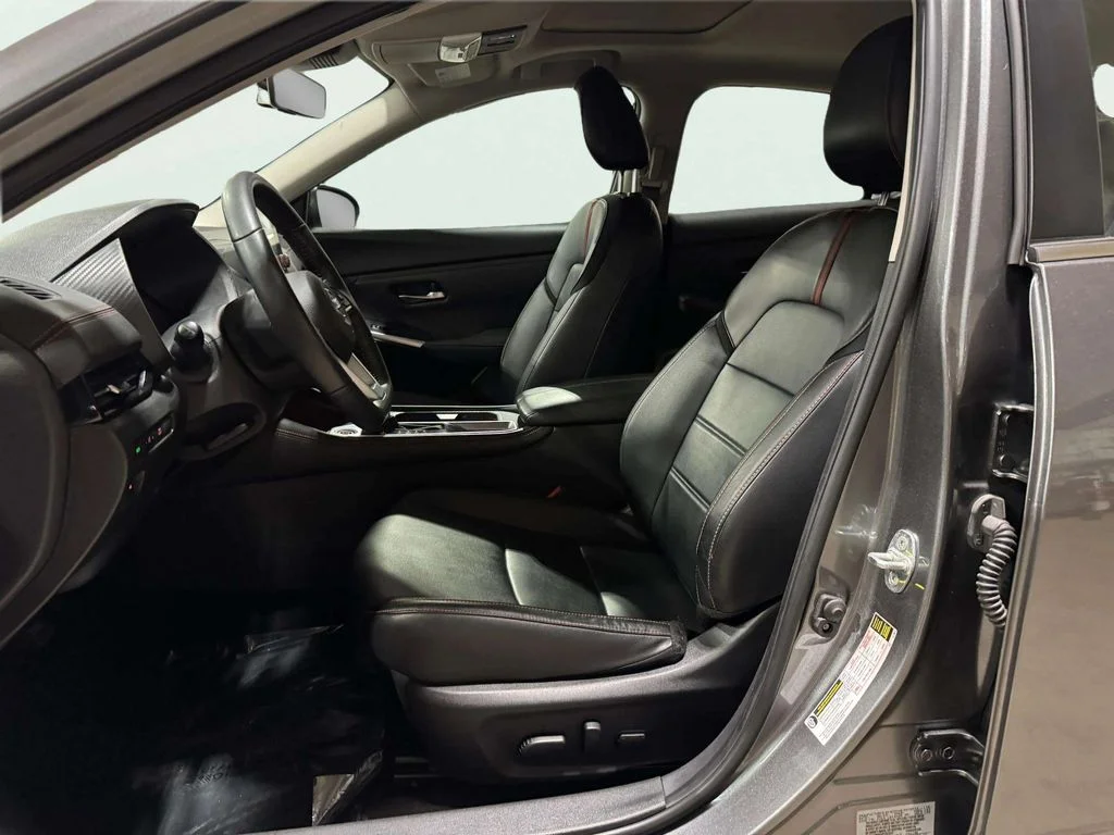 Certified Used 2023 Gun Metallic Nissan SR image 20