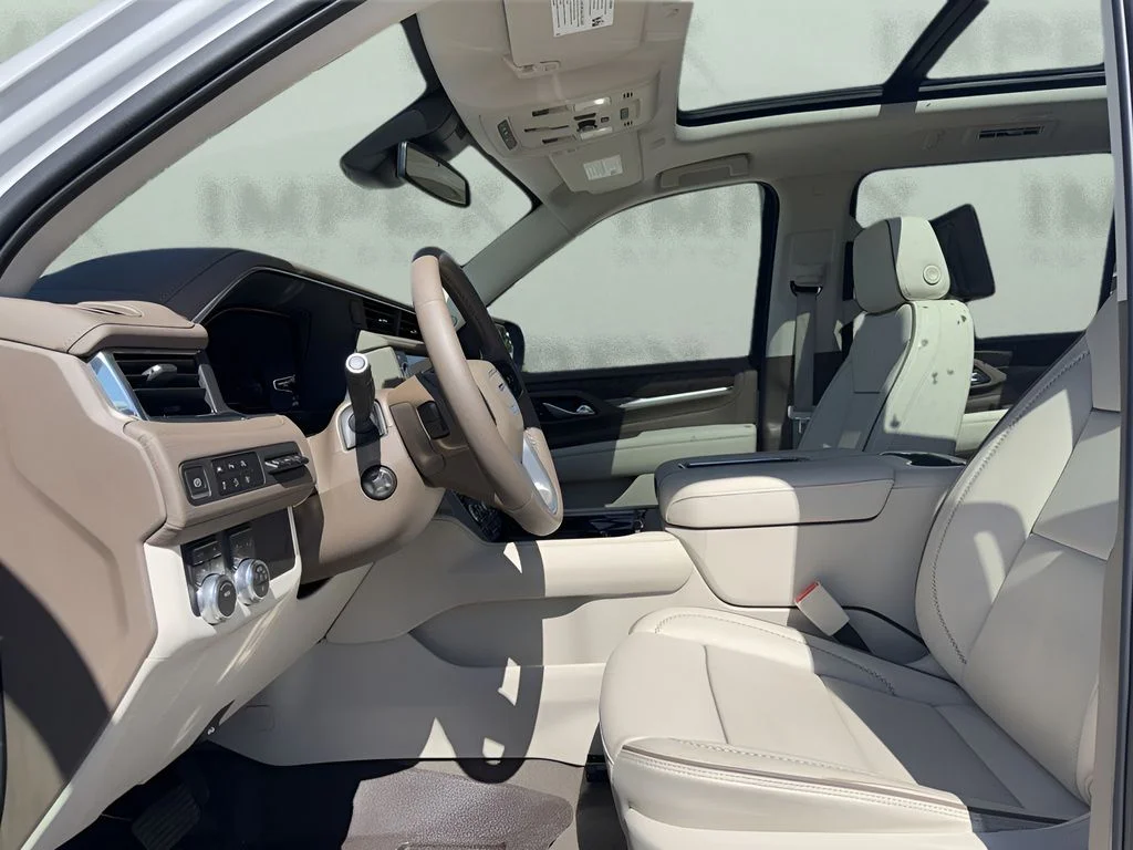 Used 2023 White GMC Denali image 9