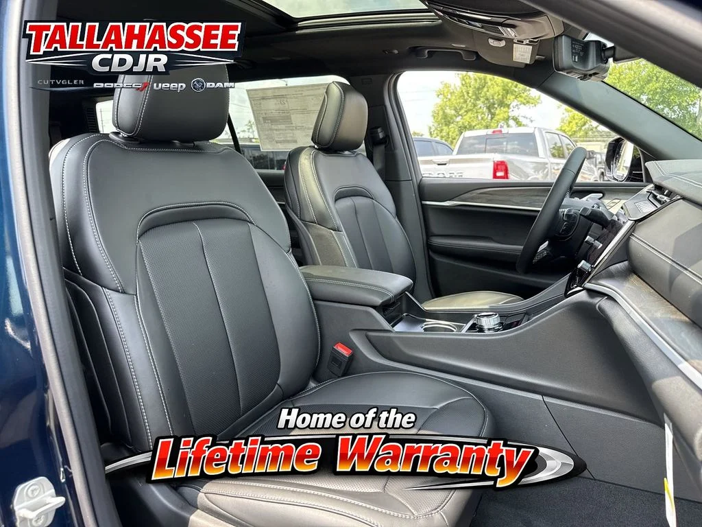 New 2026 Fathom Blue Pearl-Coat Exterior Paint Jeep Limited image 31